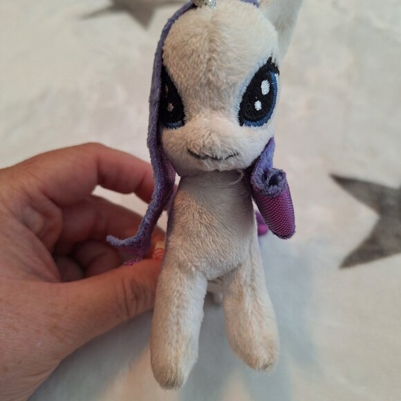 2014 Aurora World‎ Plush - My Little Pony RARITY Plastic Key Clip (4.5 Inch) - Picture 3 of 8